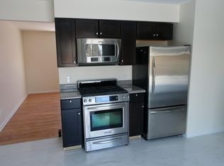 813 McHenry Rd, Wheeling, IL 60090