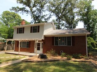 10932 Savoy Rd, North Chesterfield, VA 23235