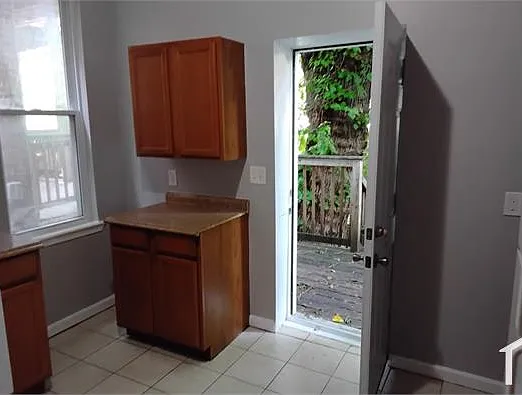 3936 Edmondson Ave — Photo 9