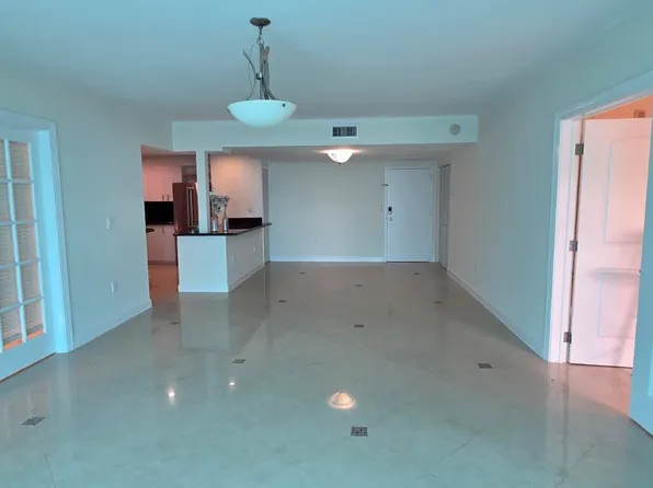 11111 Biscayne Boulevard #4c, Miami, FL 33181