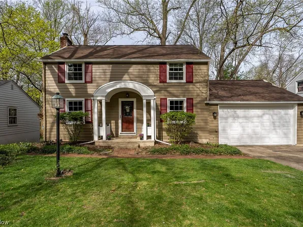 522 Edgewood Dr, Kent, OH 44240