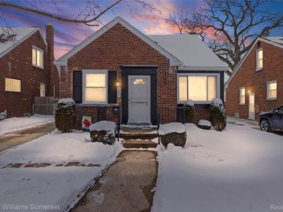 23221 Forest Ave, Oak Park, MI, 48237
