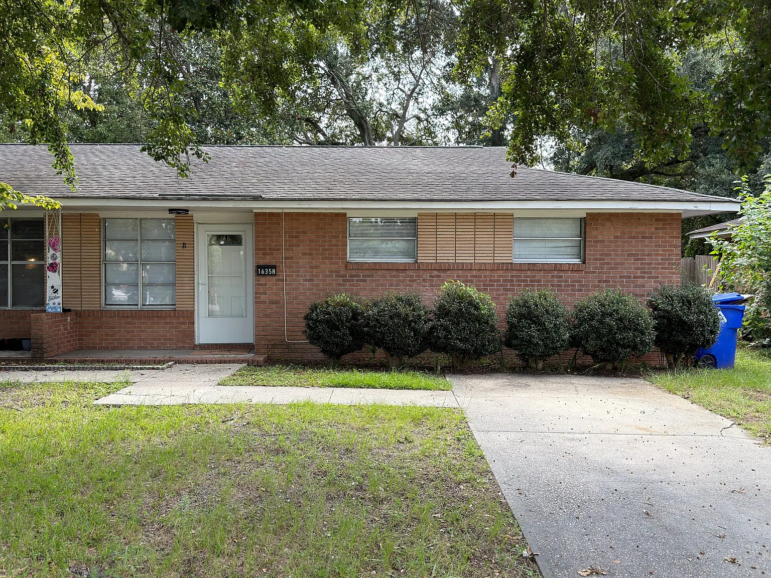 1635 Memminger Avenue Unit B - Unit B — Photo 2