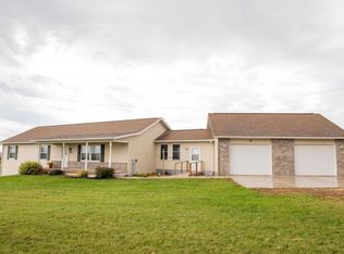 1063 Hageman Rd, Belleville, WI 53508