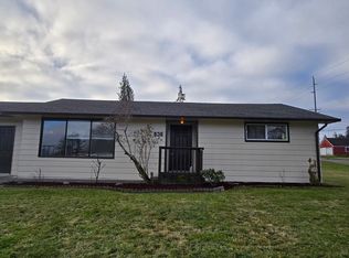 838 W 12th St, Port Angeles, WA