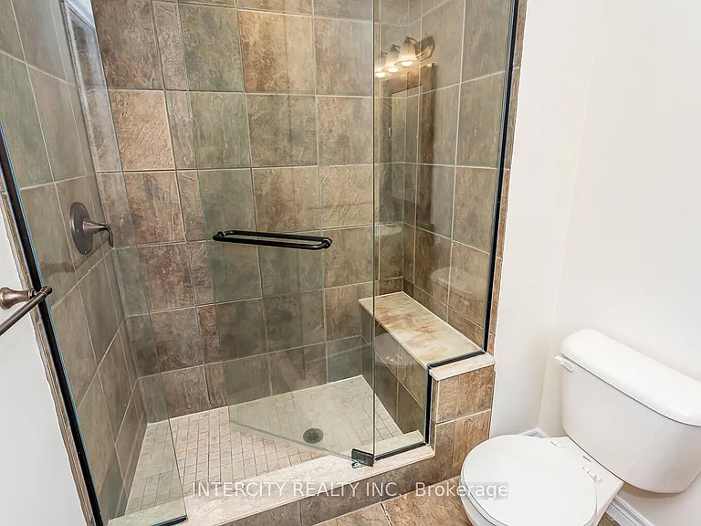 258 McMeeken Dr — Photo 20