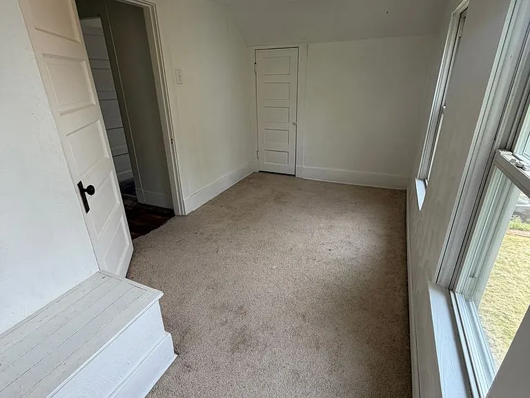 67 Seminole Ave — Photo 15