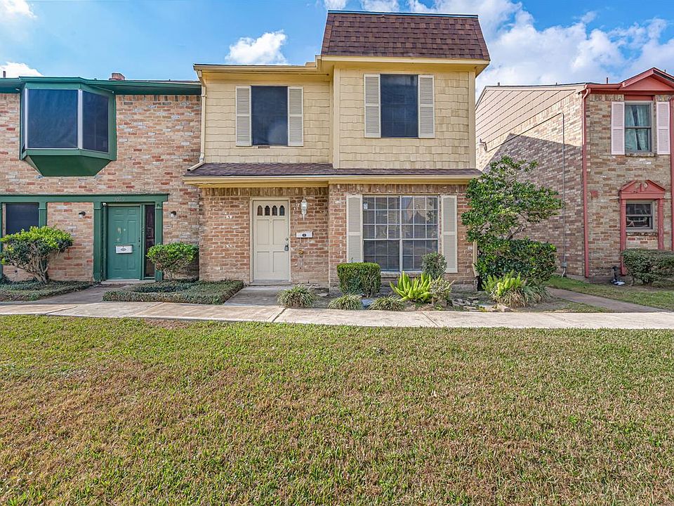 1st image of 1057 Willow Oaks Cir