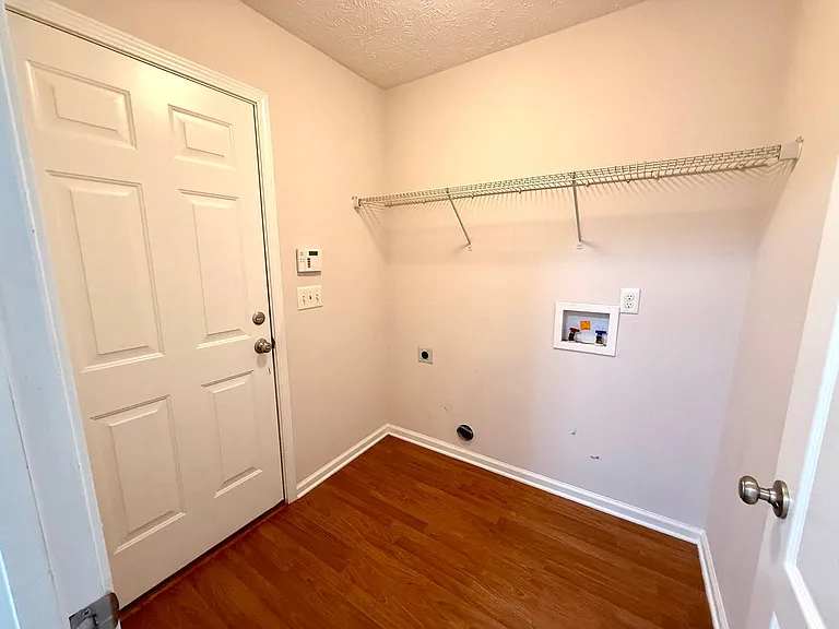 2513 Hunting Bow Dr — Photo 37