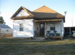 2002 W Walnut Ave, Enid, OK 73703