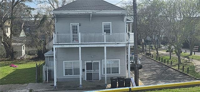 1st image of 529 Patterson Dr APT C