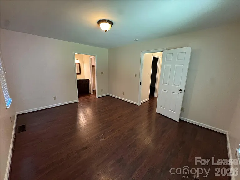 219 Lark Field Dr — Photo 22