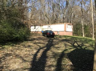 1934 Wentzel Ln, Columbia, TN 38401