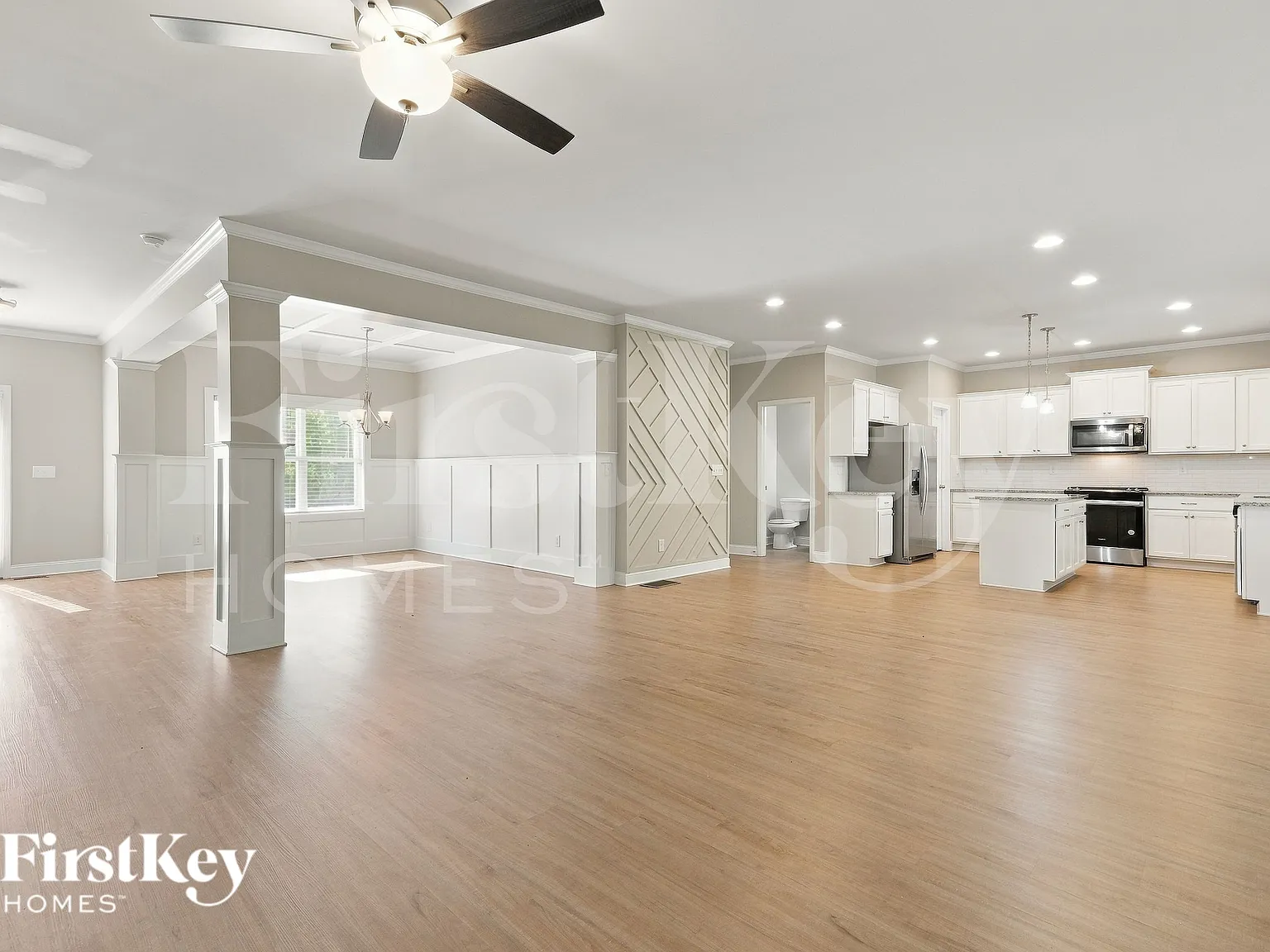 4 bed, 3.5 bath, 2610 sqft, $2,805 — Photo 3