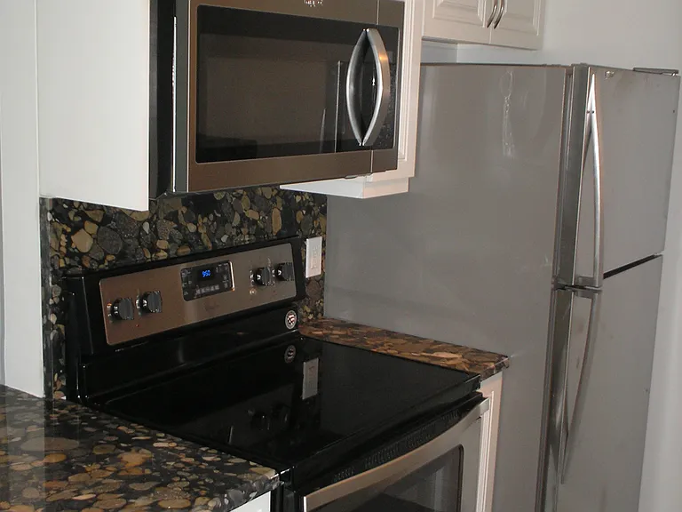 2216 NW 22nd Ave #104 — Photo 6