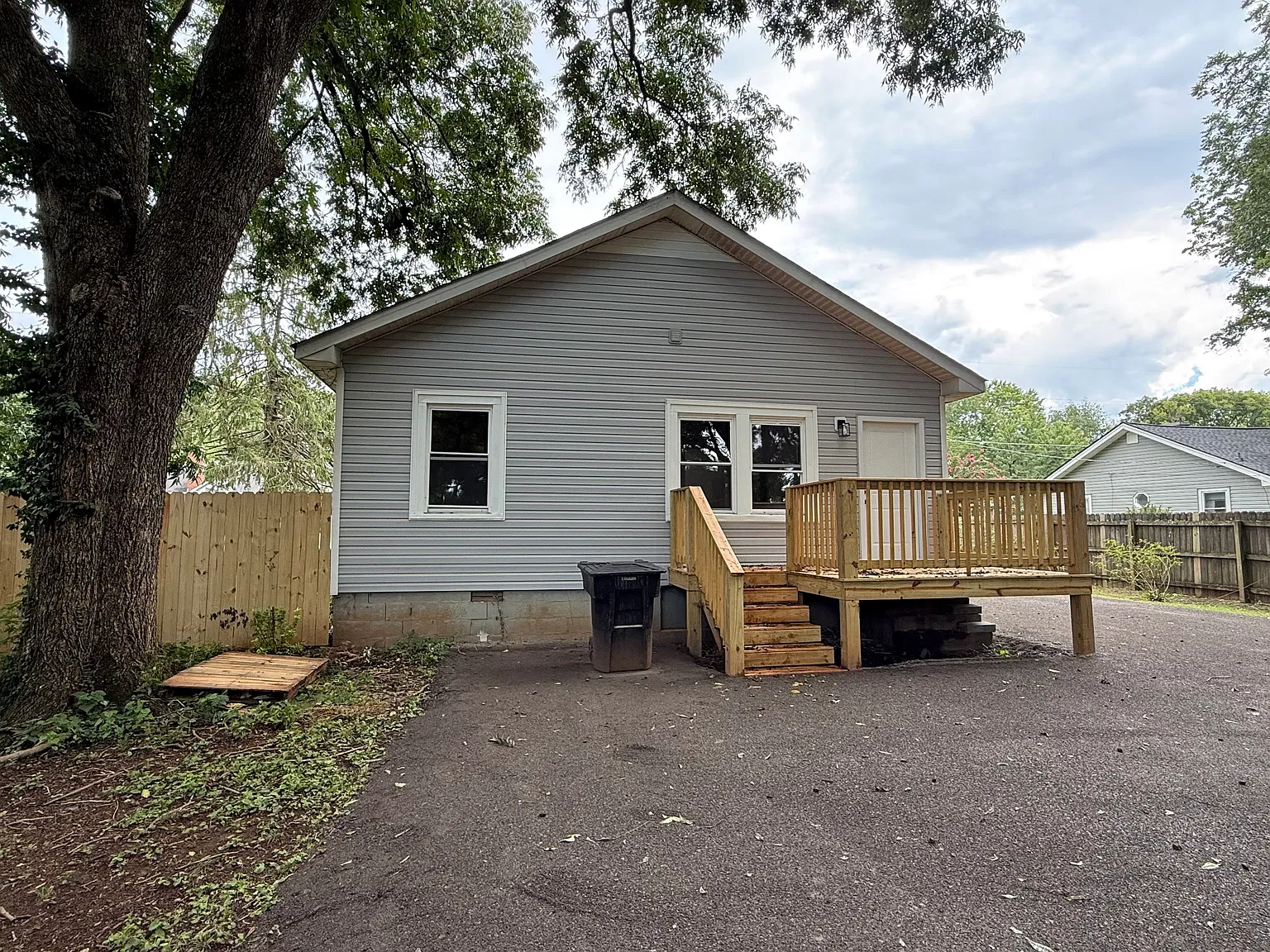 2 bed, 798 sqft, $1,400 — Photo 2