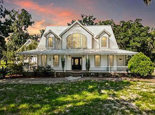 560 NE 348th Ave, Old Town, FL 32680