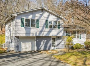 7 Fowler Ave, Cortlandt Manor, NY 10567