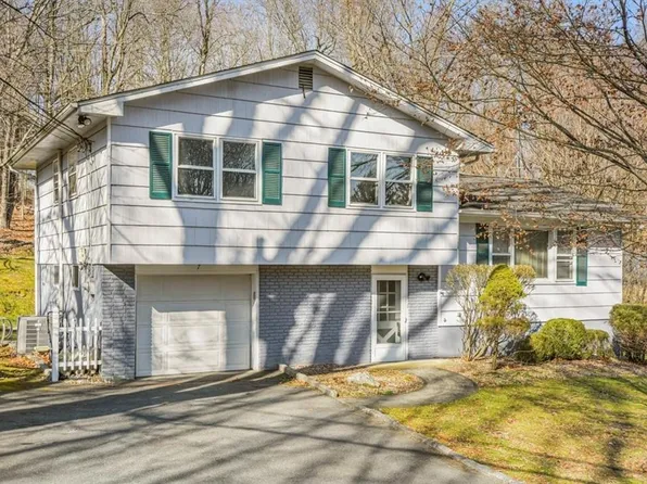 7 Fowler Avenue, Cortlandt Manor, NY 10567