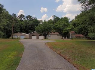 1844 Center Hill Rd, Sylacauga, AL 35150