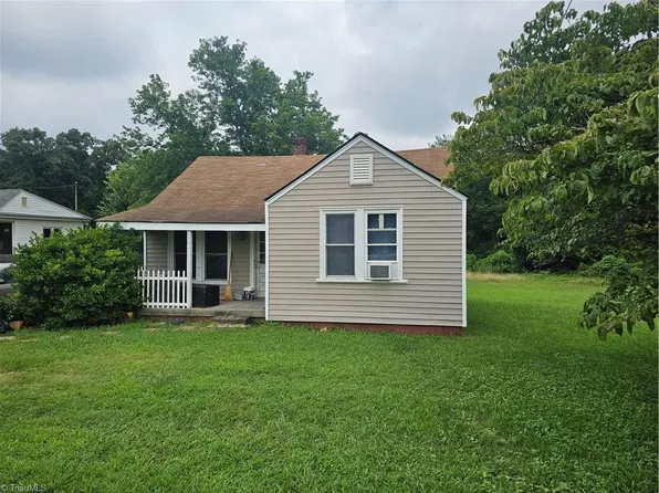 1547 Barnes St, Reidsville, NC 27320