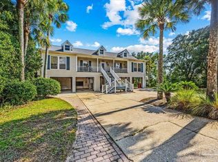 7825 Petersen Point Rd, Milton, FL 32583