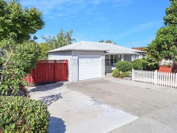 22821 2nd St, Hayward, CA 94541