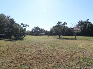 7487 SW 104th St, Pinecrest, FL 33156