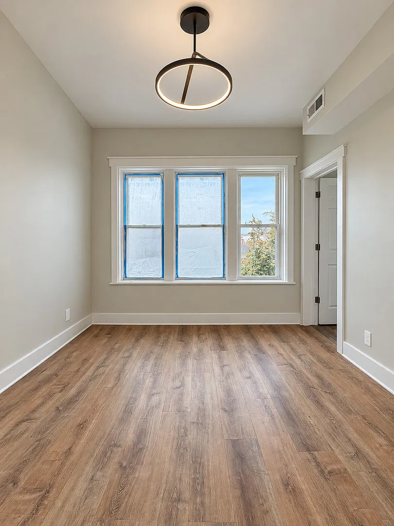 2 bed, 840 sqft, $1,700 — Photo 4