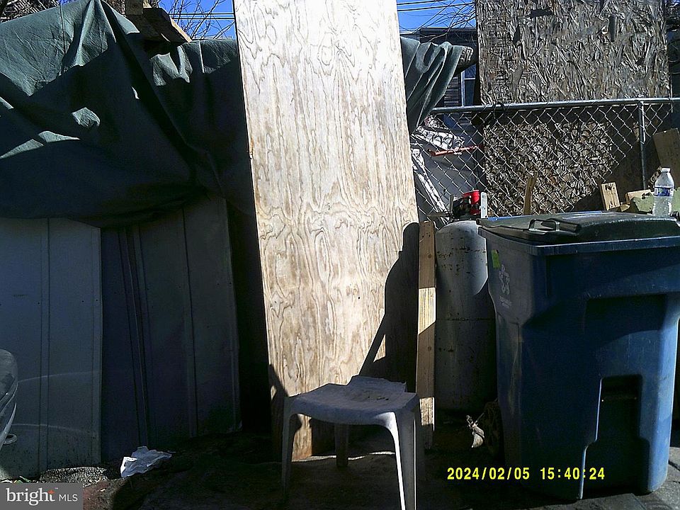 1st image of 2811 N Hope St