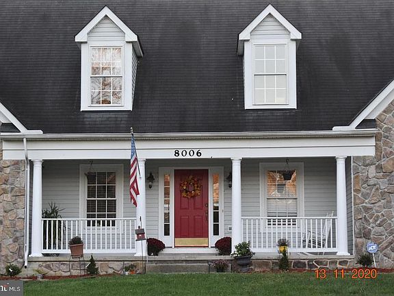 3rd image of 8006 Campfire Ln