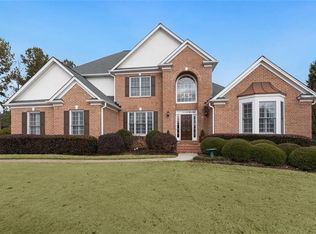 560 Wynfield Estates Ct, Roswell, GA 30075