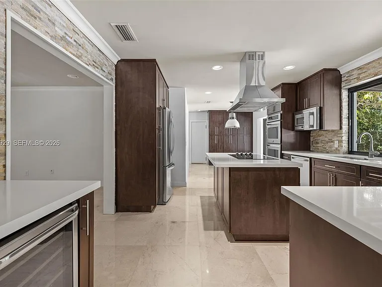 15221 SW 82nd Ave — Photo 5