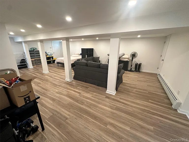 1741 Warren Pl — Photo 18
