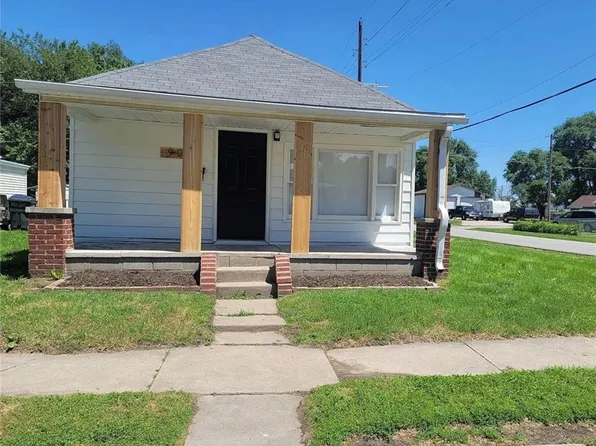 901 W Valley St, Saint Joseph, MO 64504