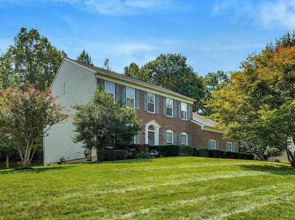 7711 Silo Mill Ct, Manassas, VA 20112