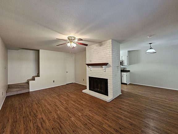 2nd image of 8808 Glen Meadow Ln