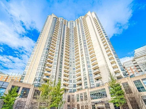 500 Doris Ave, Toronto, ON