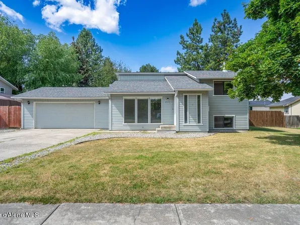 2513 N Pioneer Ridge Dr, Post Falls, ID 83854