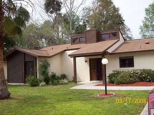 1st image of 48 Blakemore Dr