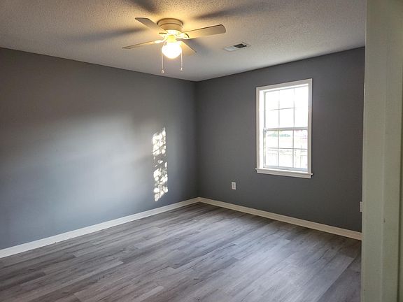 3rd image of 2910 E Moore Ave APT 117
