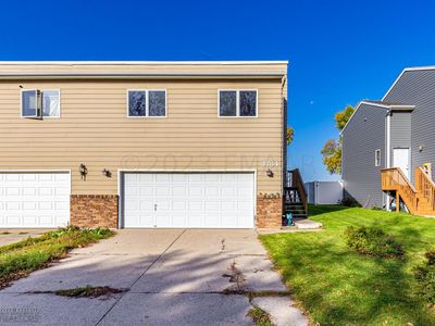 3784 10th St N, Fargo, ND, 58102