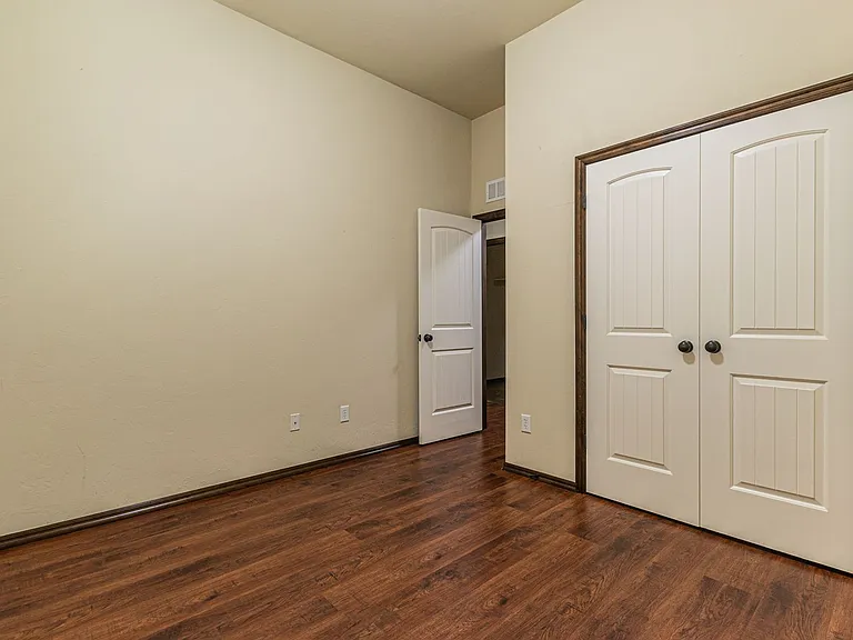 2405 SW 138th St — Photo 20