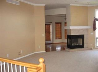 4417 N 156th Avenue Cir, Omaha, NE 68116
