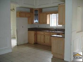 2nd image of 9009 Bandera St