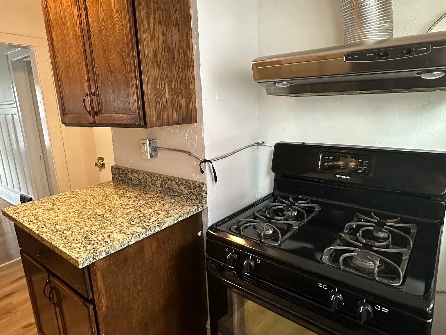 2 bed, 1275 sqft, $1,195 — Photo 3