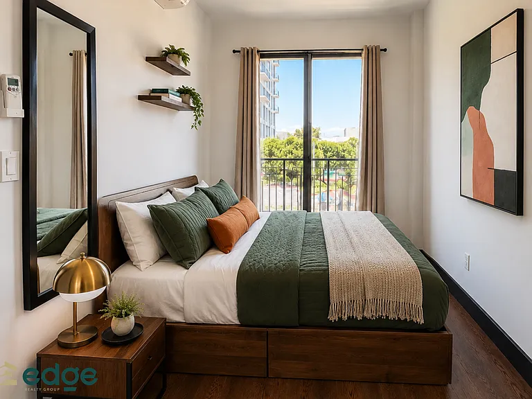 340 Irving Ave #4B — Photo 4
