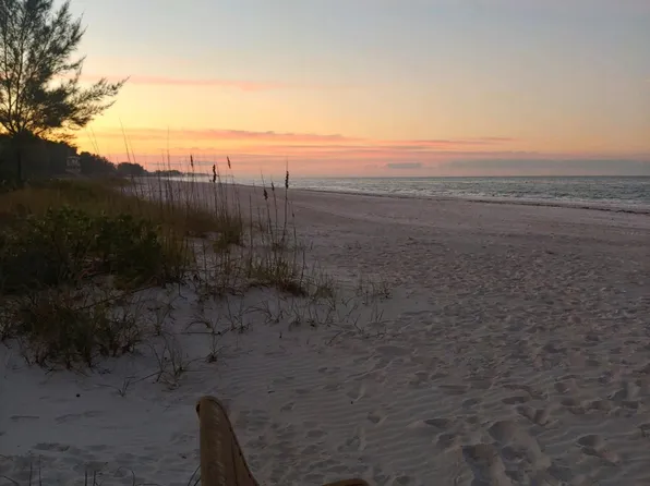 3705 E Bay Dr Unit 116, Holmes Beach, FL 34217