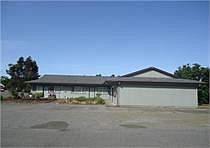 Building Photo 3