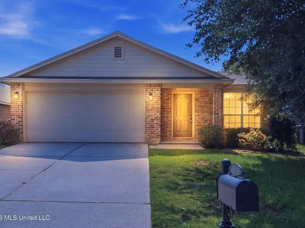 10341 Huntleigh Dr, Gulfport, MS 39503